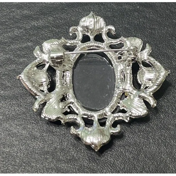 Cameo Brooch Drop Blue Oval Silver Tone Rhinestones Pin Gothic Vintage Style - Picture 2 of 2